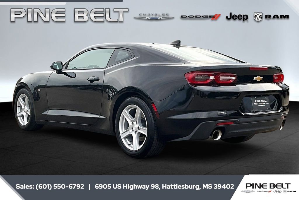 Used 2023 Chevrolet Camaro LT image 2