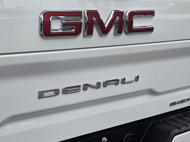 Used 2022 GMC Sierra 3500 Denali w/ Technology Package image 9