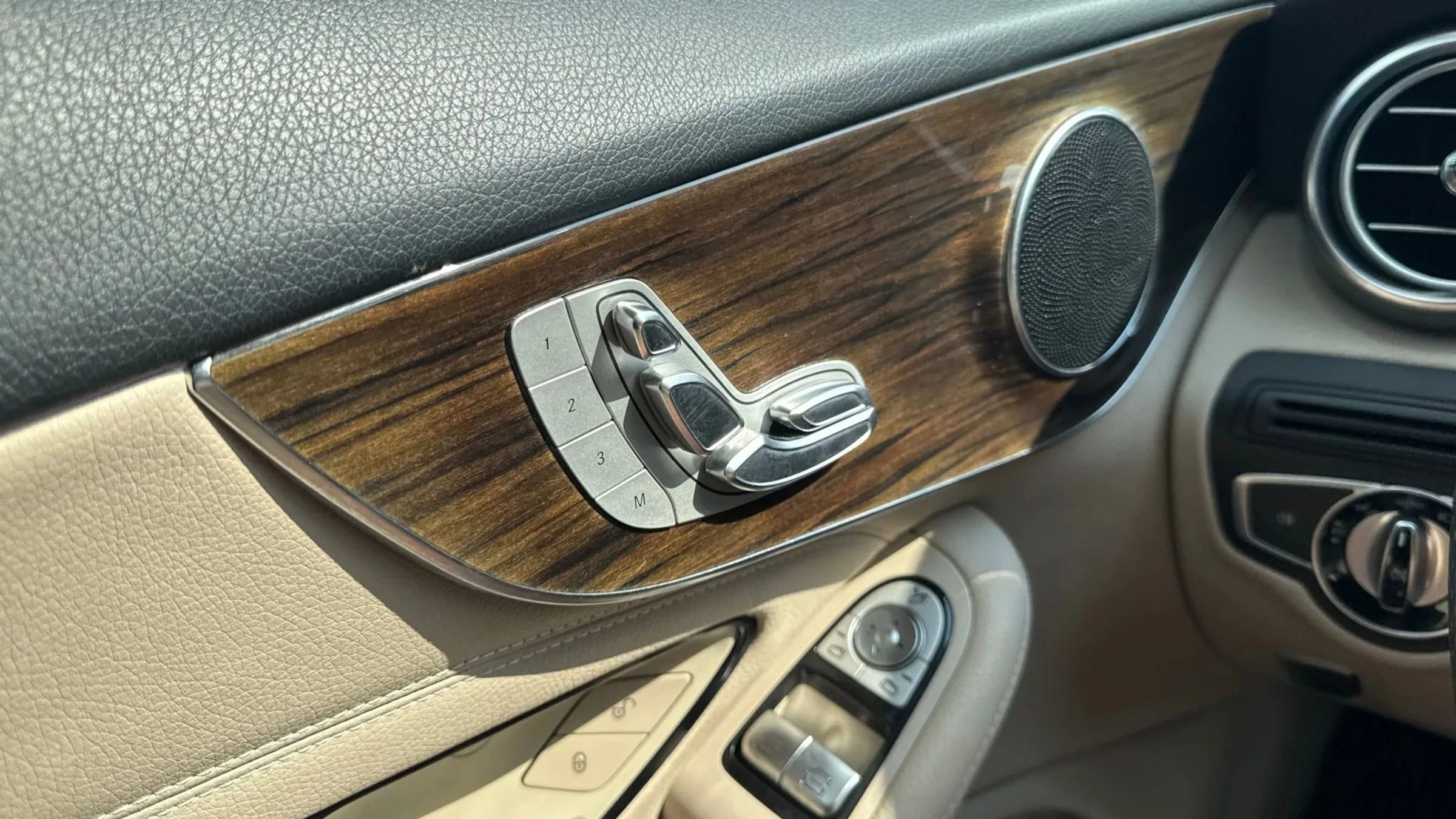 Used 2017 Mercedes-Benz C 300 4MATIC Coupe image 23