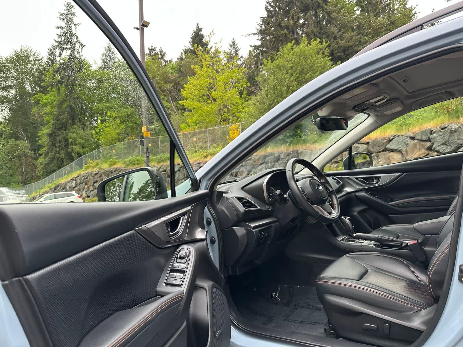 Certified 2021 Subaru Crosstrek 2.5i Limited w/ Moonroof Package 2 AWD/4WD image 17