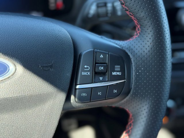 Used 2024 Ford Escape ST-Line image 32