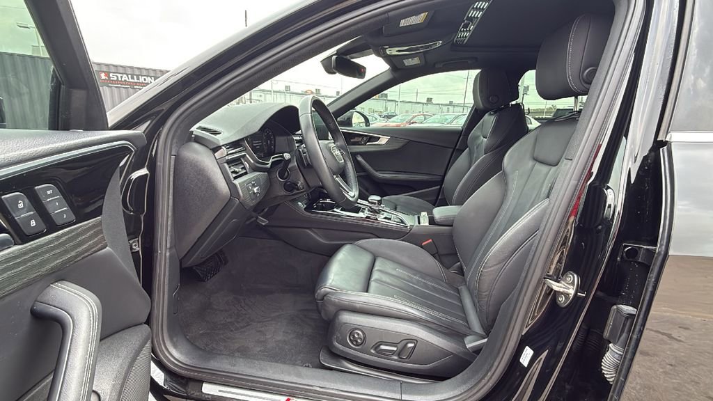 Used 2022 Audi A4 2.0T Premium Plus w/ Premium Plus Package image 10