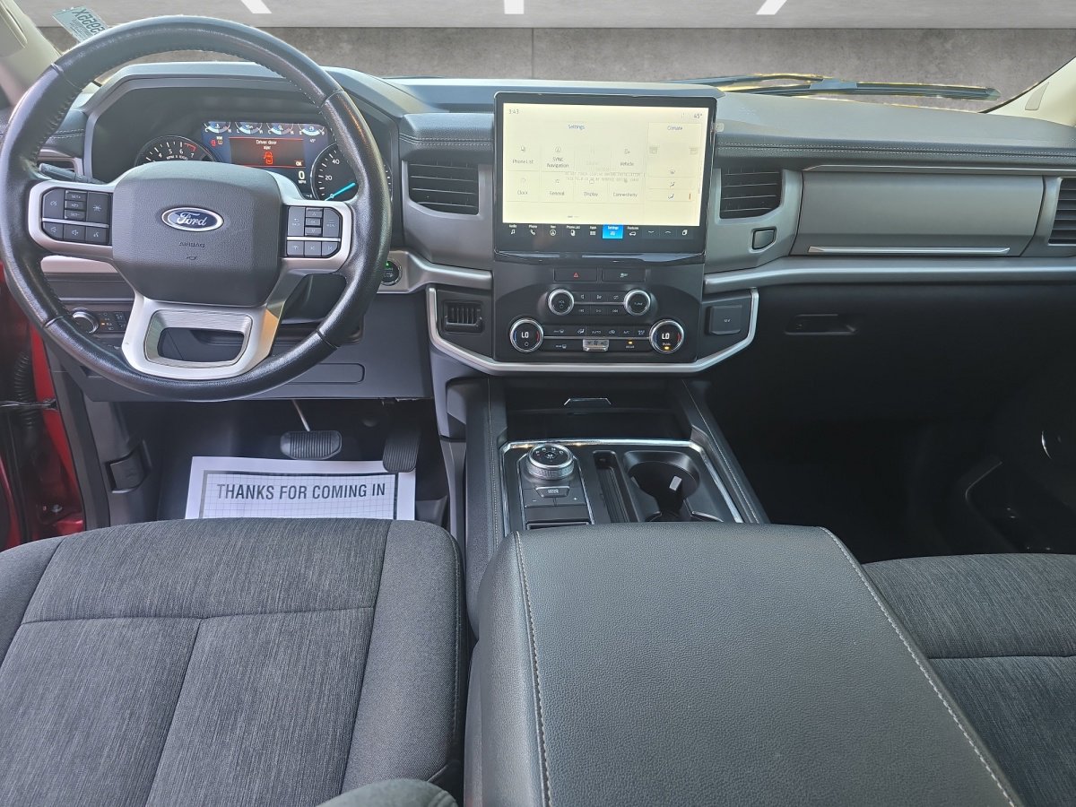 Used 2022 Ford Expedition XLT image 23