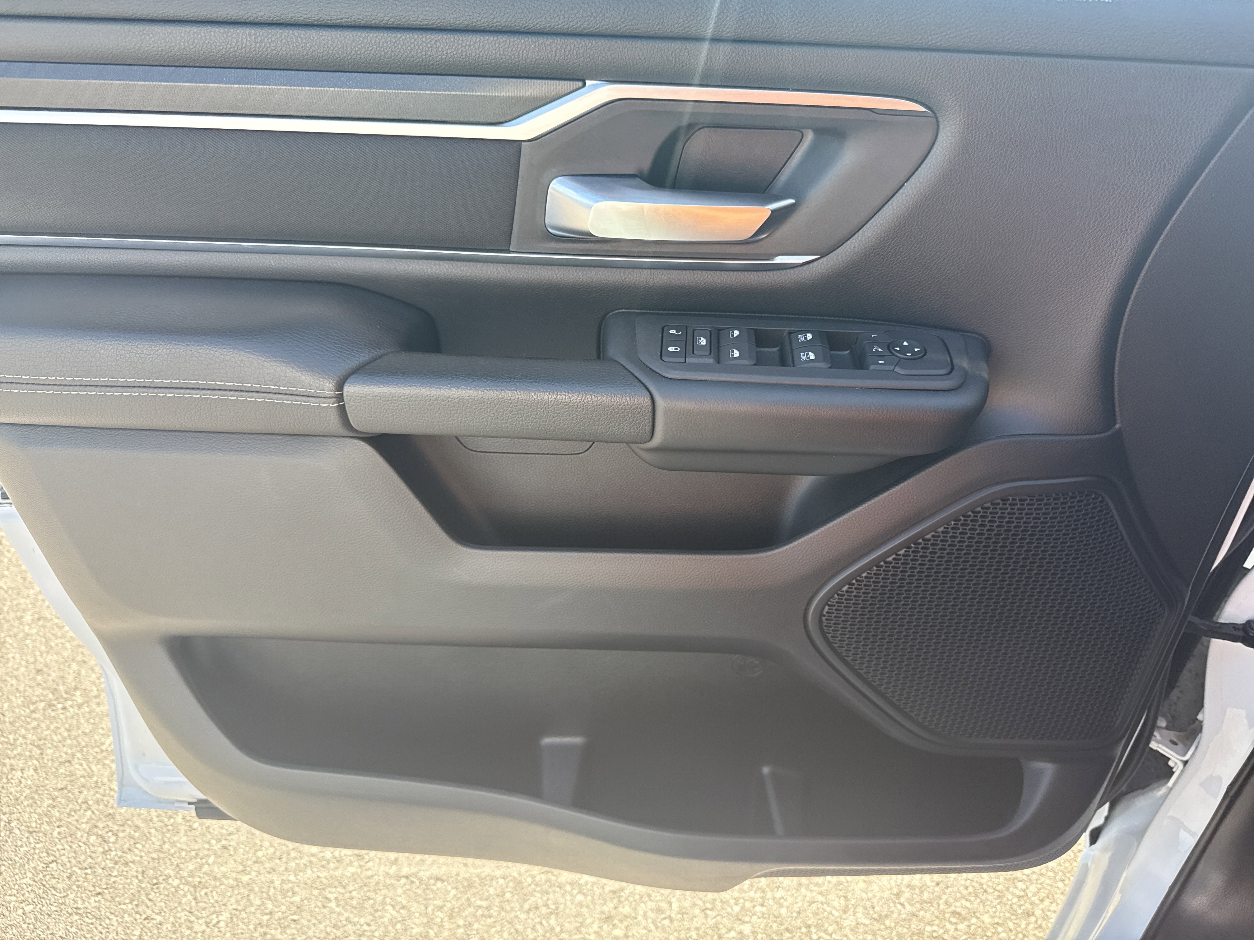 Used 2025 RAM 1500 Big Horn image 16