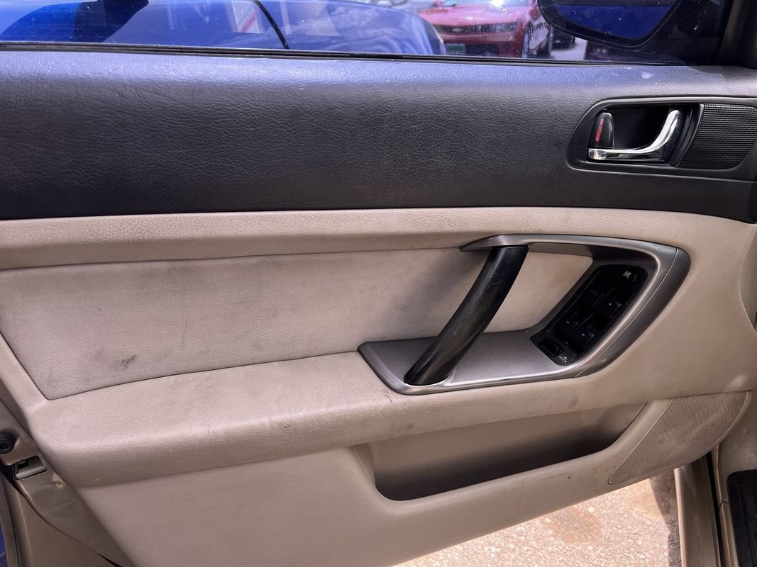 Used 2008 Subaru Legacy 2.5i AWD/4WD image 14