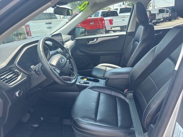 Certified 2022 Ford Escape SEL w/ Technology Package AWD/4WD image 15