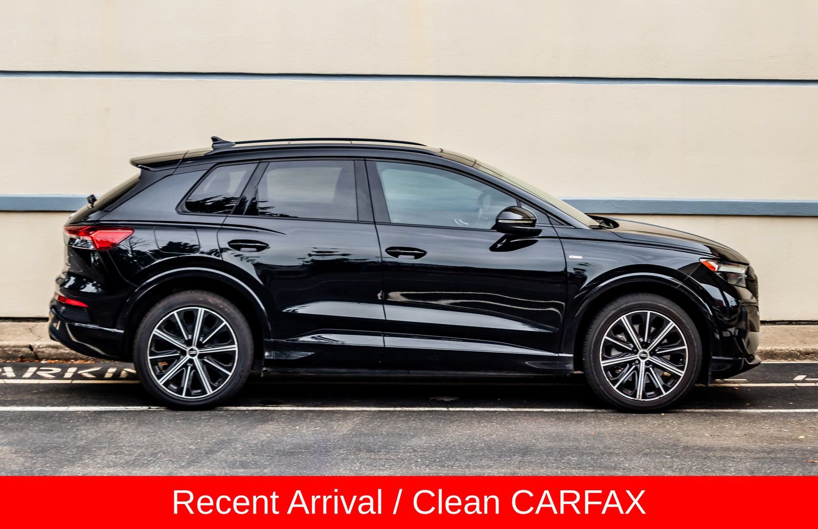 Used 2022 Audi Q4 e-tron Premium Plus AWD/4WD image 8