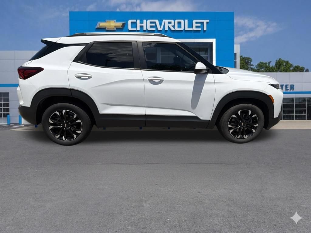 Used 2021 Chevrolet TrailBlazer LT w/ Convenience Package FWD image 16