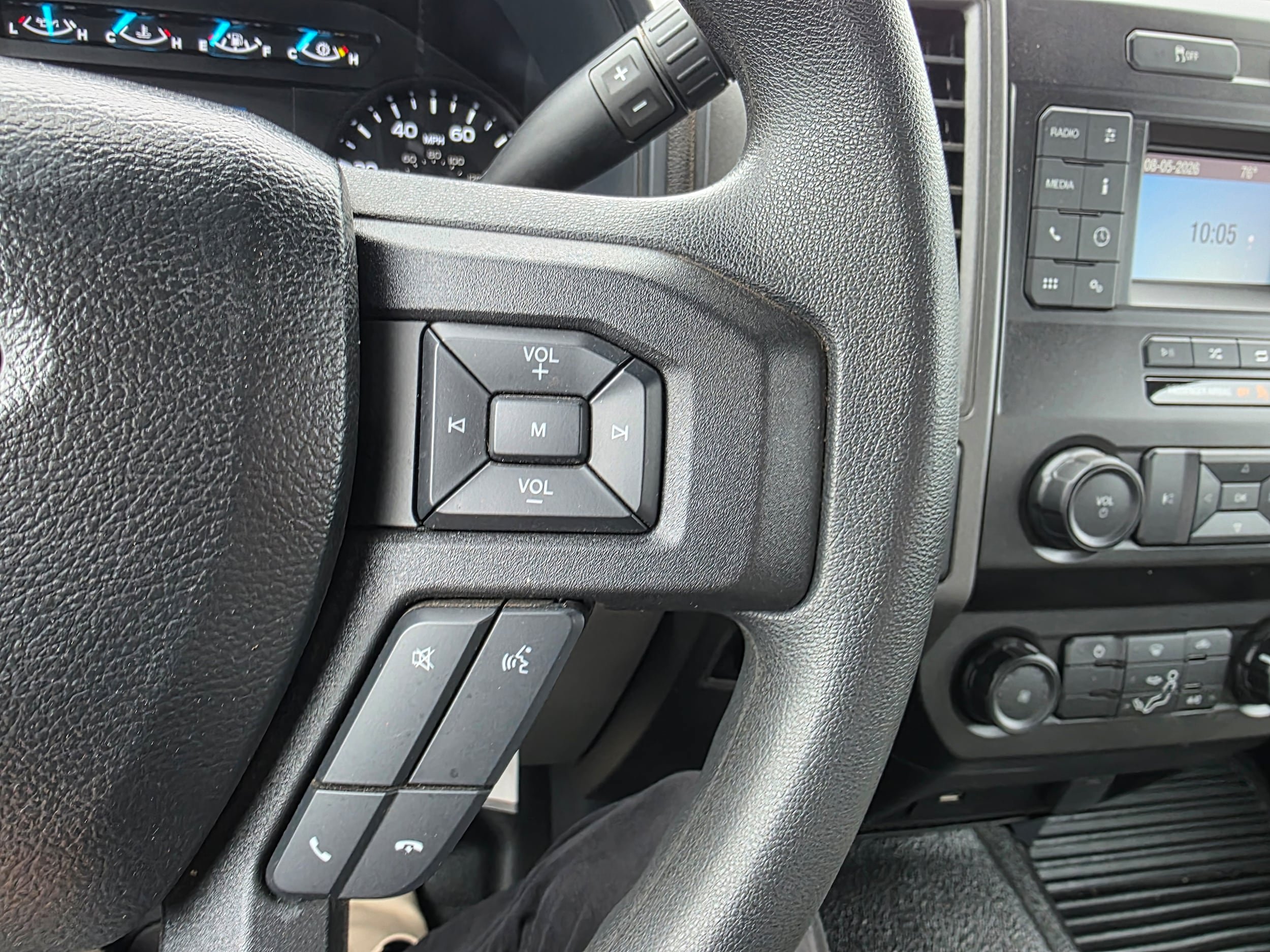 Used 2022 Ford F350 XL AWD/4WD image 16