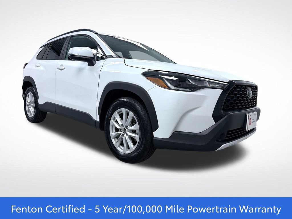 Used 2023 Toyota Corolla Cross LE w/ Moonroof Package