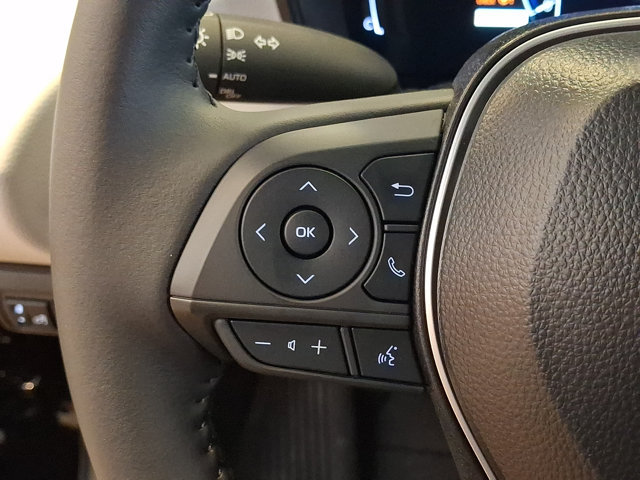 Used 2026 Toyota Corolla SE FWD image 20