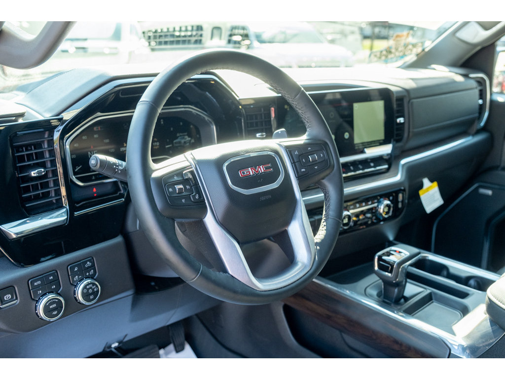 Used 2024 GMC Sierra 1500 SLT w/ SLT Premium Plus Package AWD/4WD image 11
