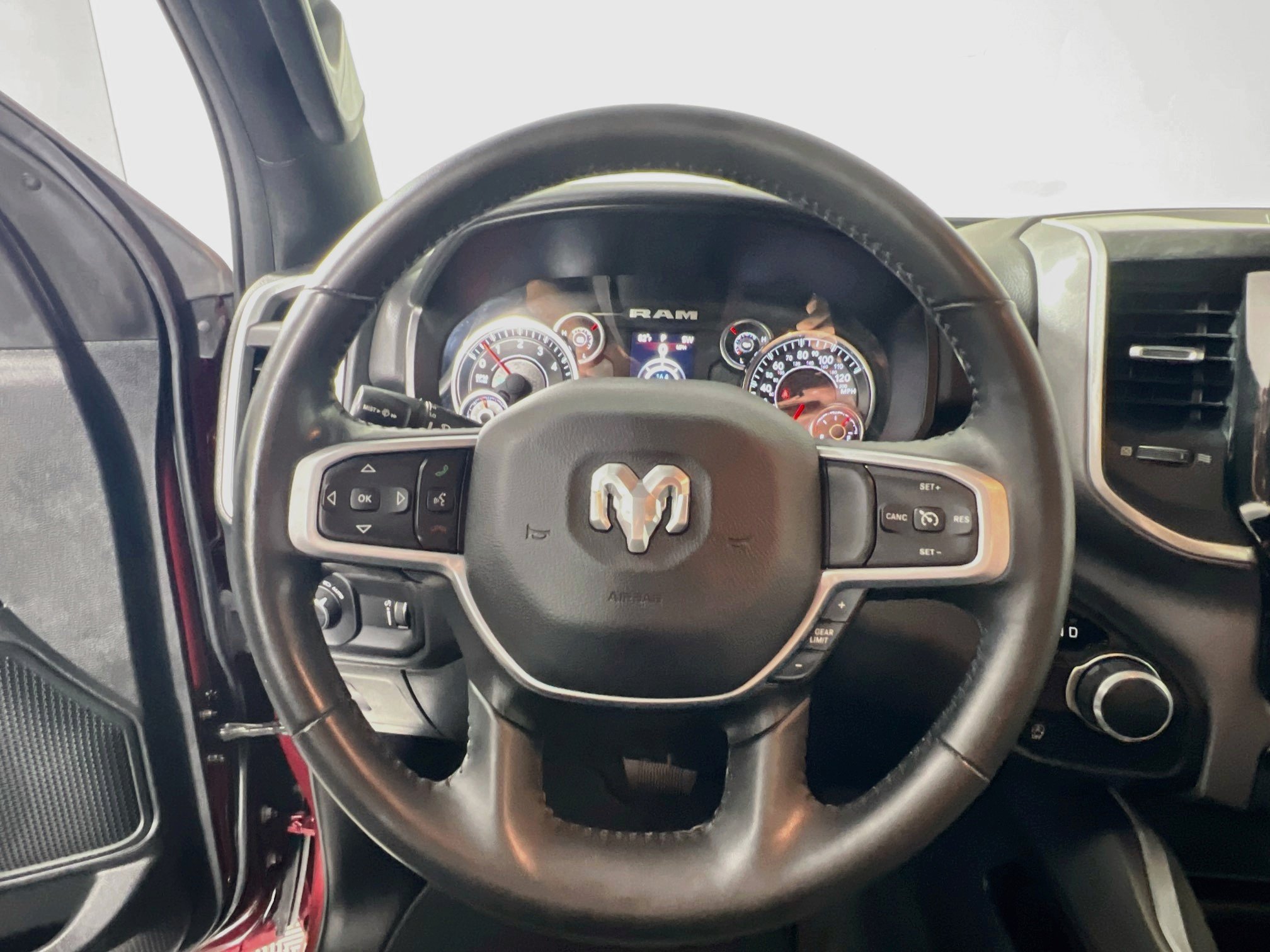 Used 2023 RAM 1500 Big Horn RWD image 17