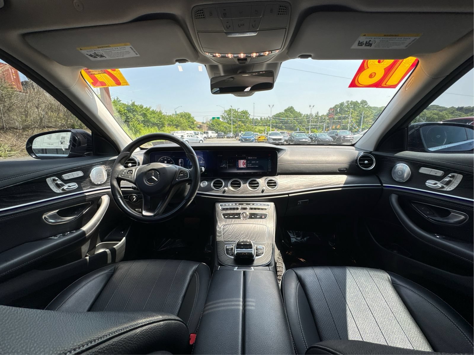 Used 2018 Mercedes-Benz E 300 4MATIC image 27