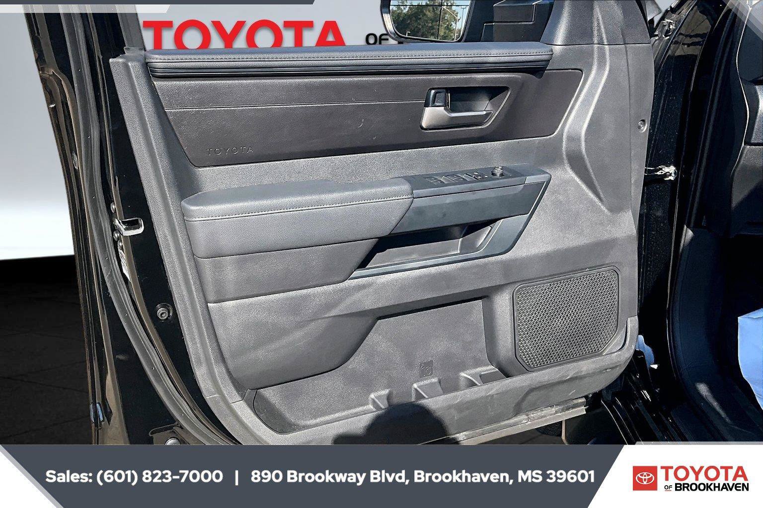 Used 2026 Toyota Tundra SR5 w/ SX Package AWD/4WD image 17