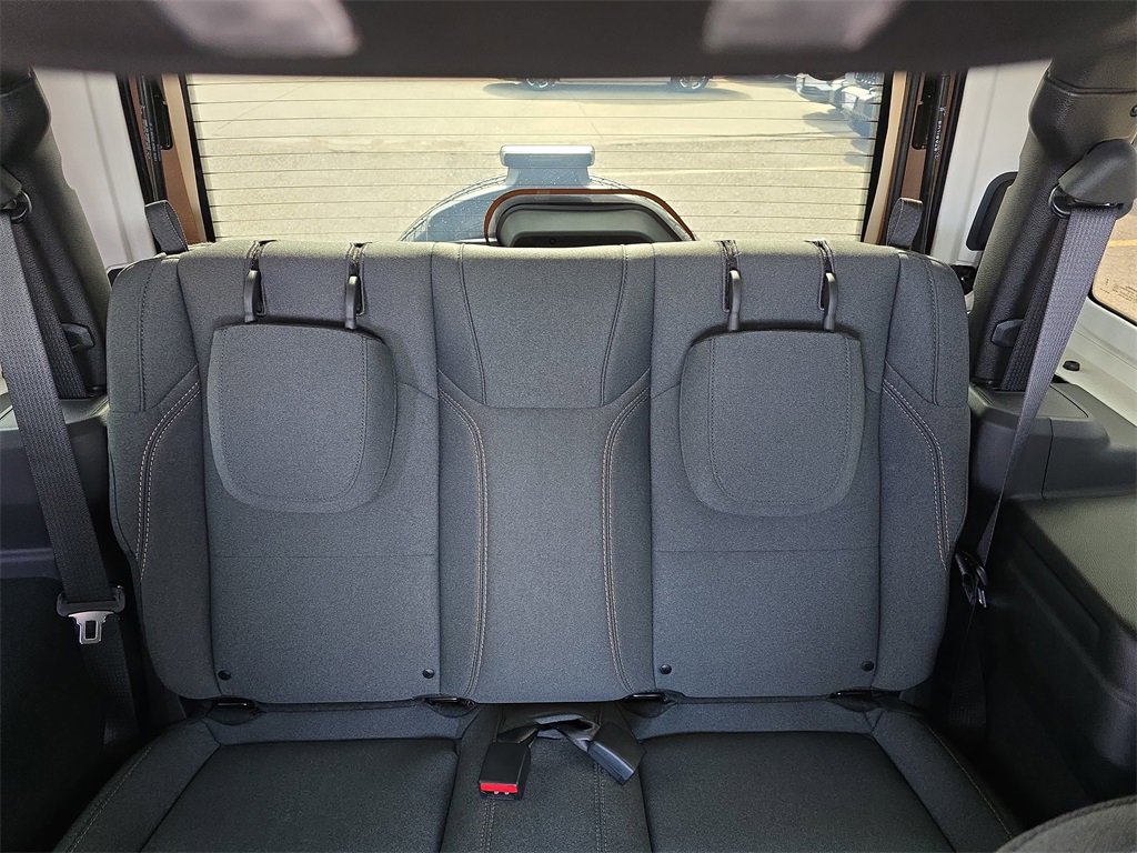 Used 2025 Jeep Wrangler Sport image 11