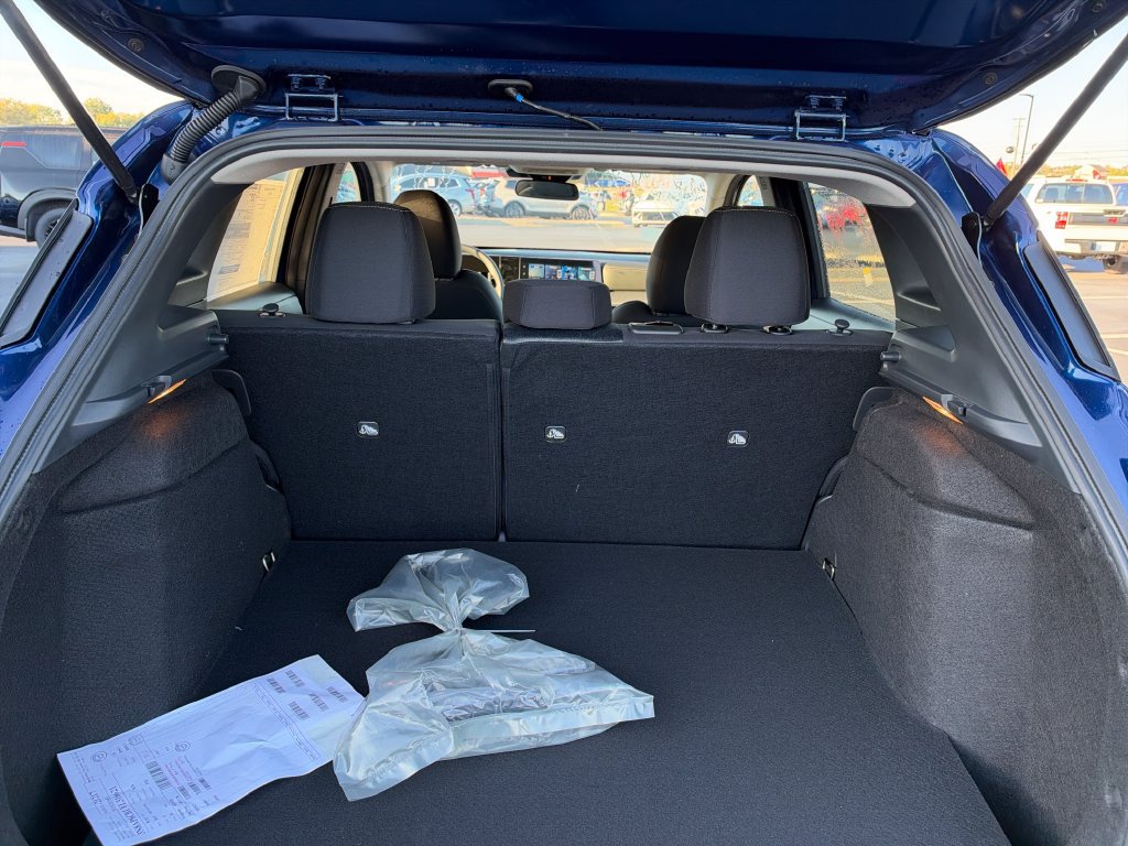 New 2027 Nissan Kicks SV AWD/4WD image 9