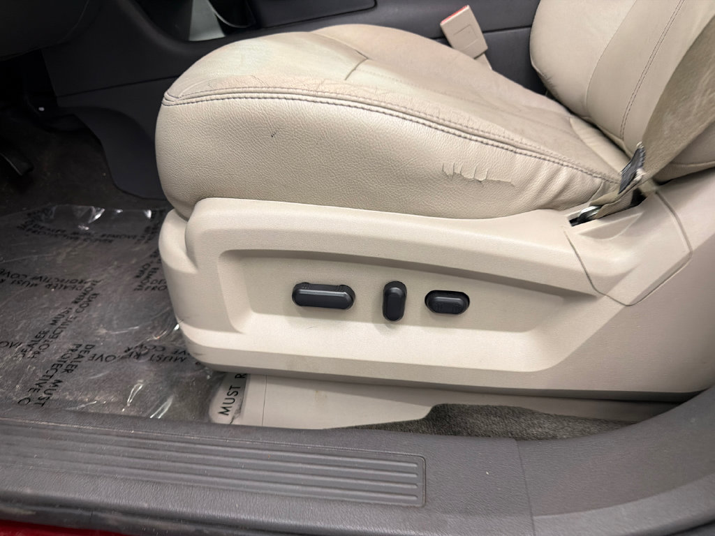 Used 2014 Ford Edge SEL w/ Equipment Group 204A FWD image 10