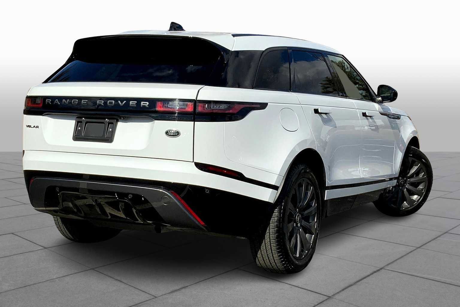 Certified 2022 Land Rover Range Rover Velar R-Dynamic S AWD/4WD image 13