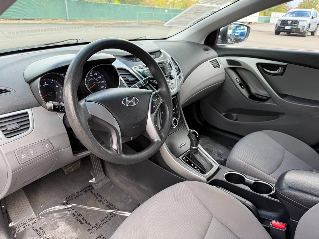 Used 2016 Hyundai Elantra SE FWD image 16