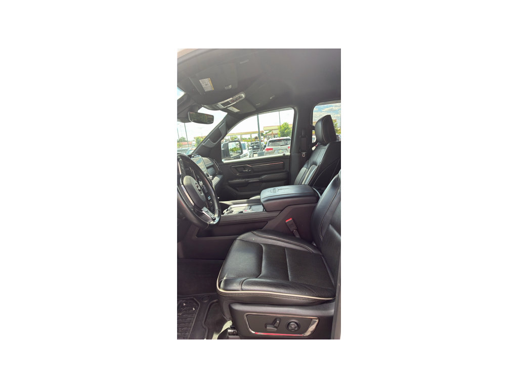 Used 2022 RAM 1500 Limited w/ Body-Colour Bumper Group AWD/4WD image 11