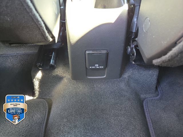 Certified 2022 Chevrolet Trax LT w/ LT Convenience Package FWD image 11