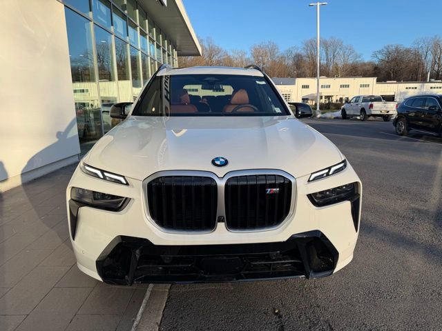 New 2026 BMW X7 M60i w/ Climate Comfort Package image 4