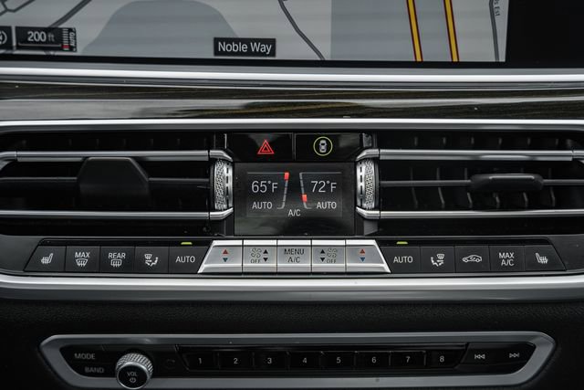 Used 2020 BMW X7 xDrive40i w/ Cold Weather Package image 26