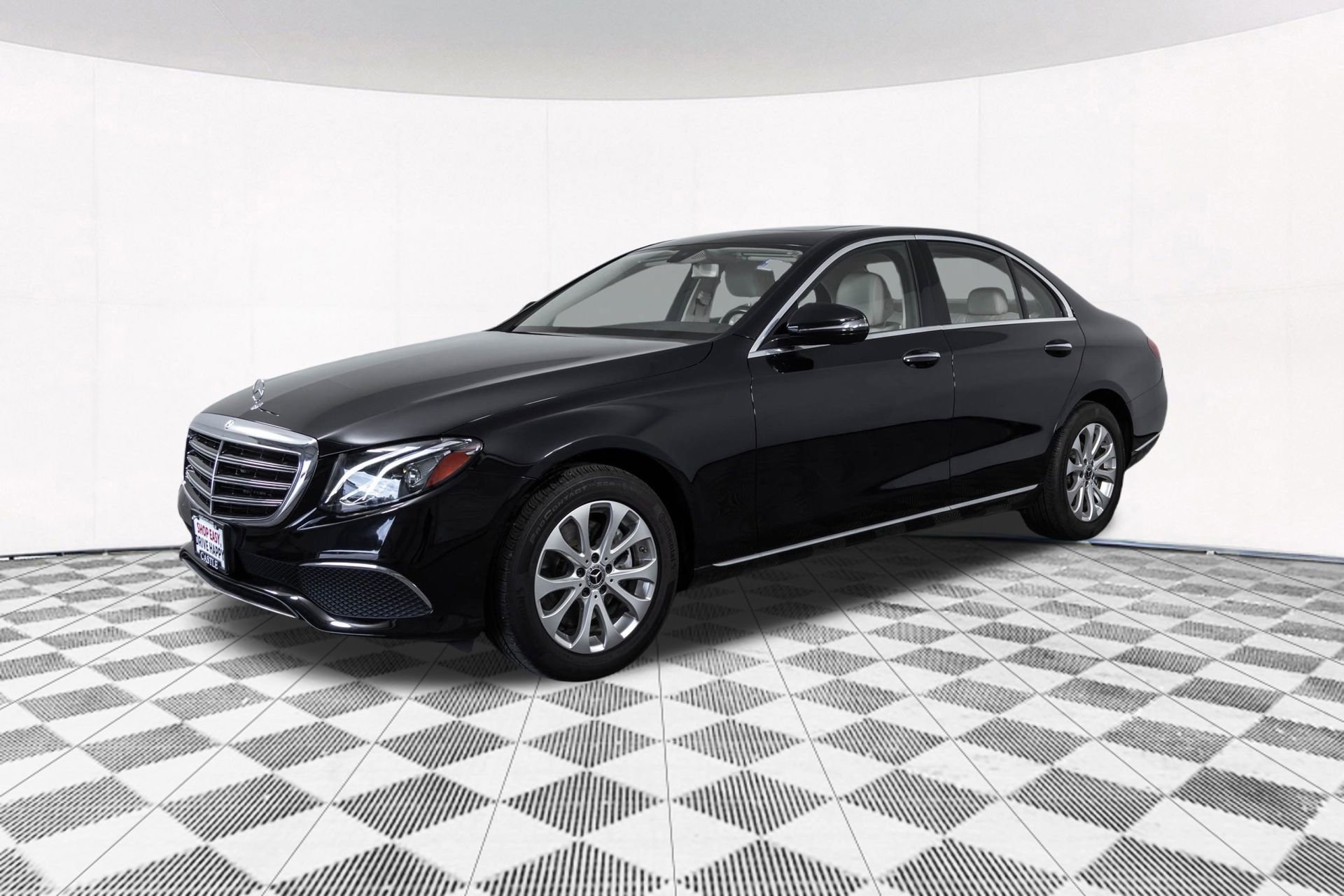 Used 2019 Mercedes-Benz E 300 4MATIC w/ Premium 1 Package image 15