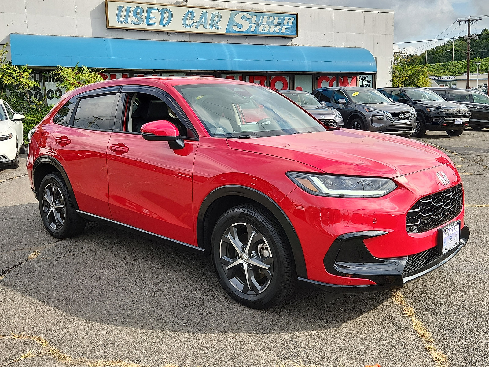 Used 2024 Honda HR-V EX-L image 3