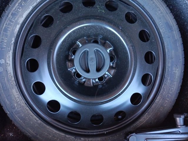 Used 2017 Chevrolet Equinox LT w/ Convenience Package image 30