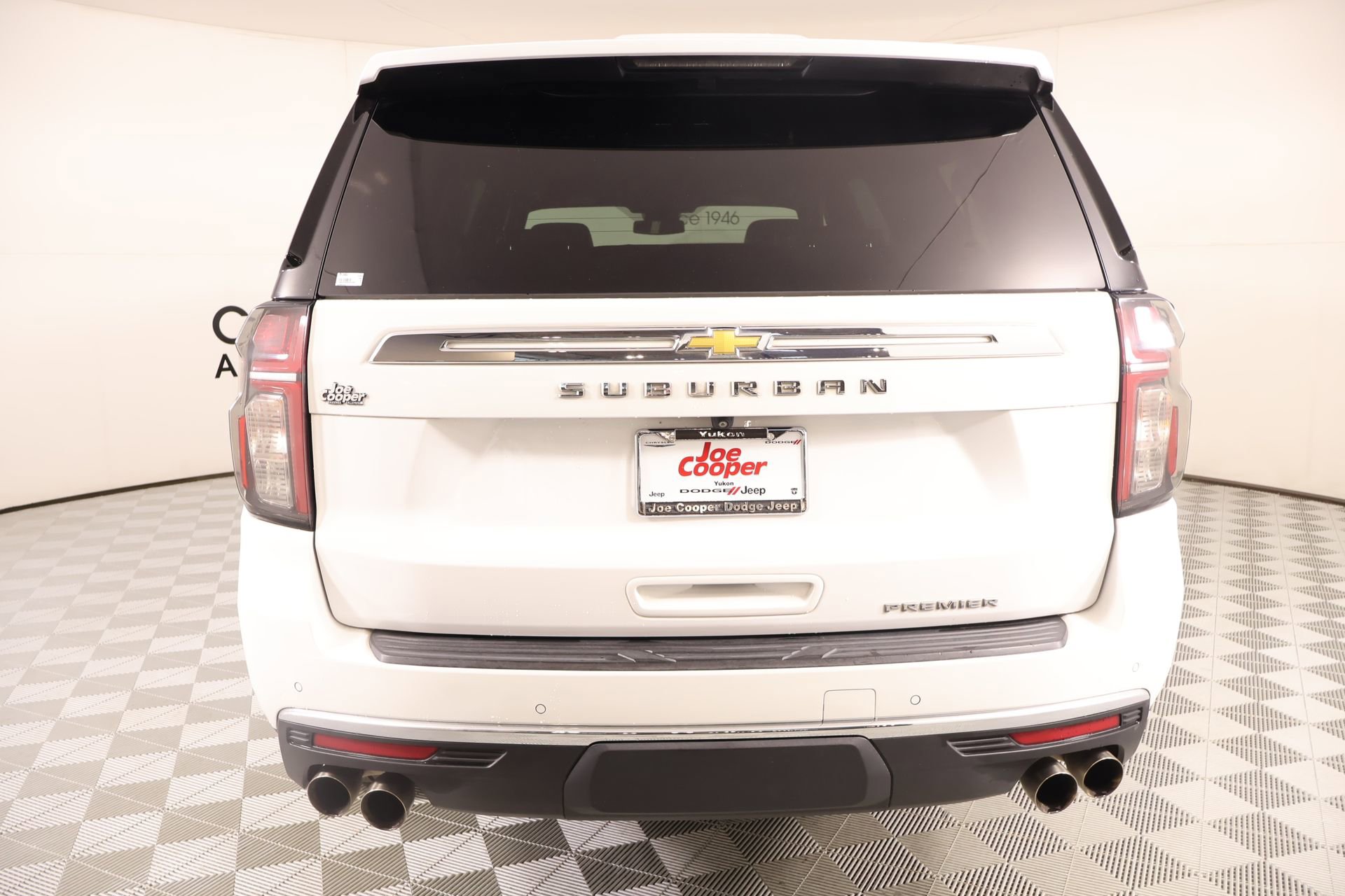 Used 2023 Chevrolet Suburban Premier RWD image 22