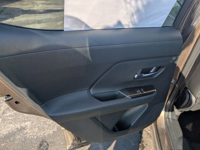 New 2026 Nissan Kicks SR w/ Cold Weather Package image 11