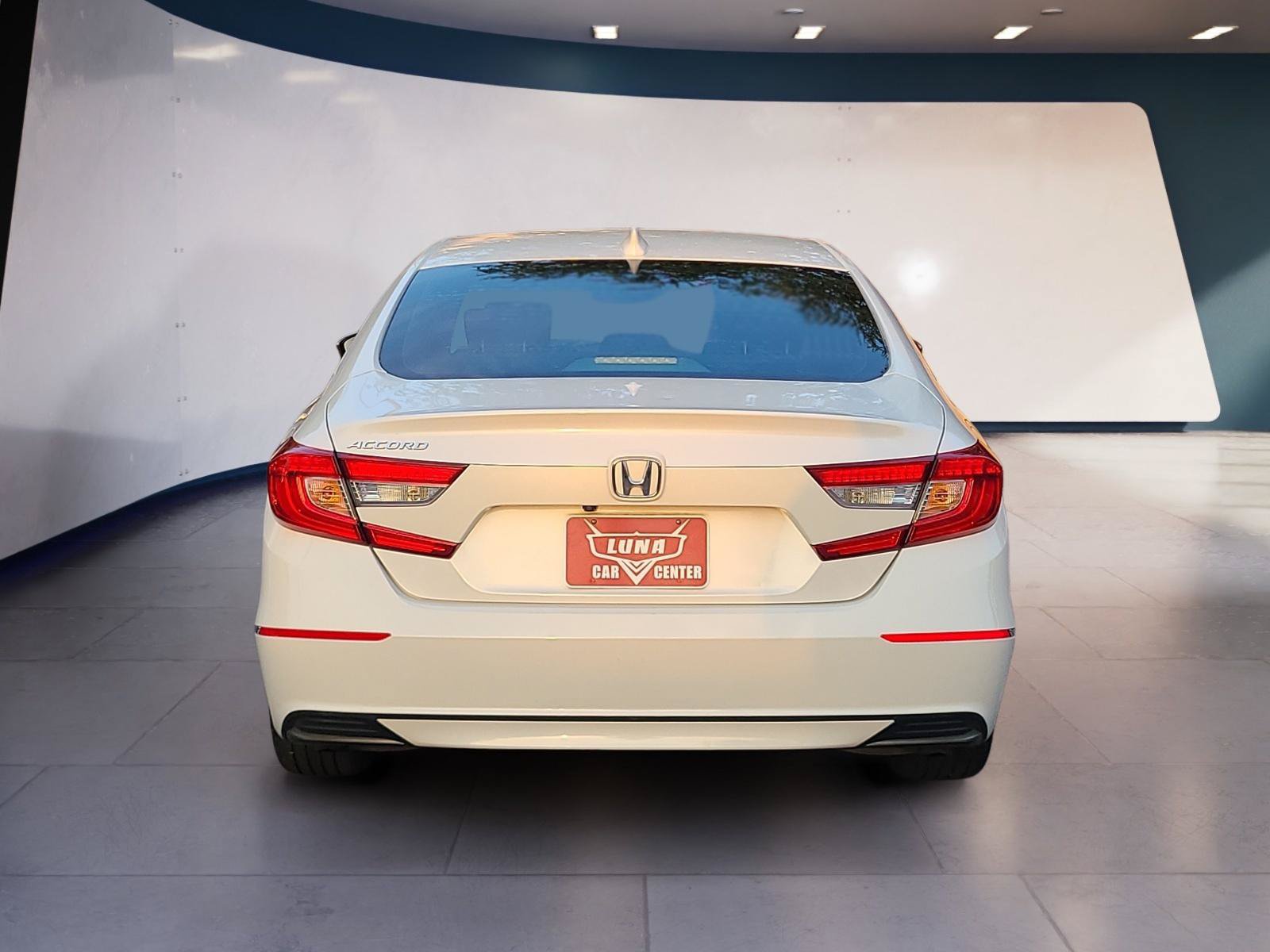 Used 2018 Honda Accord EX-L image 4
