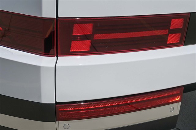 New 2026 Hyundai Santa Fe Limited image 3