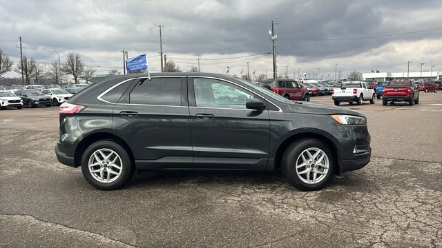 Certified 2024 Ford Edge SEL w/ Convenience Package image 3