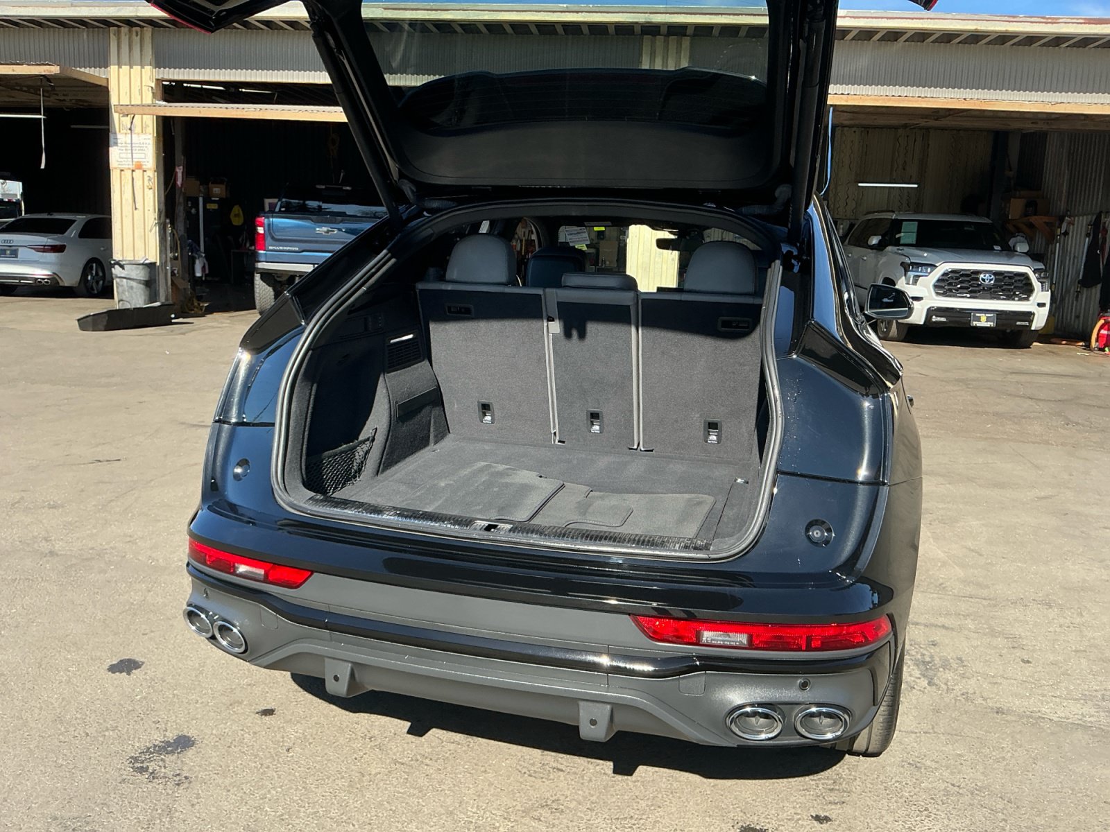 Used 2021 Audi SQ5 Premium Plus image 26