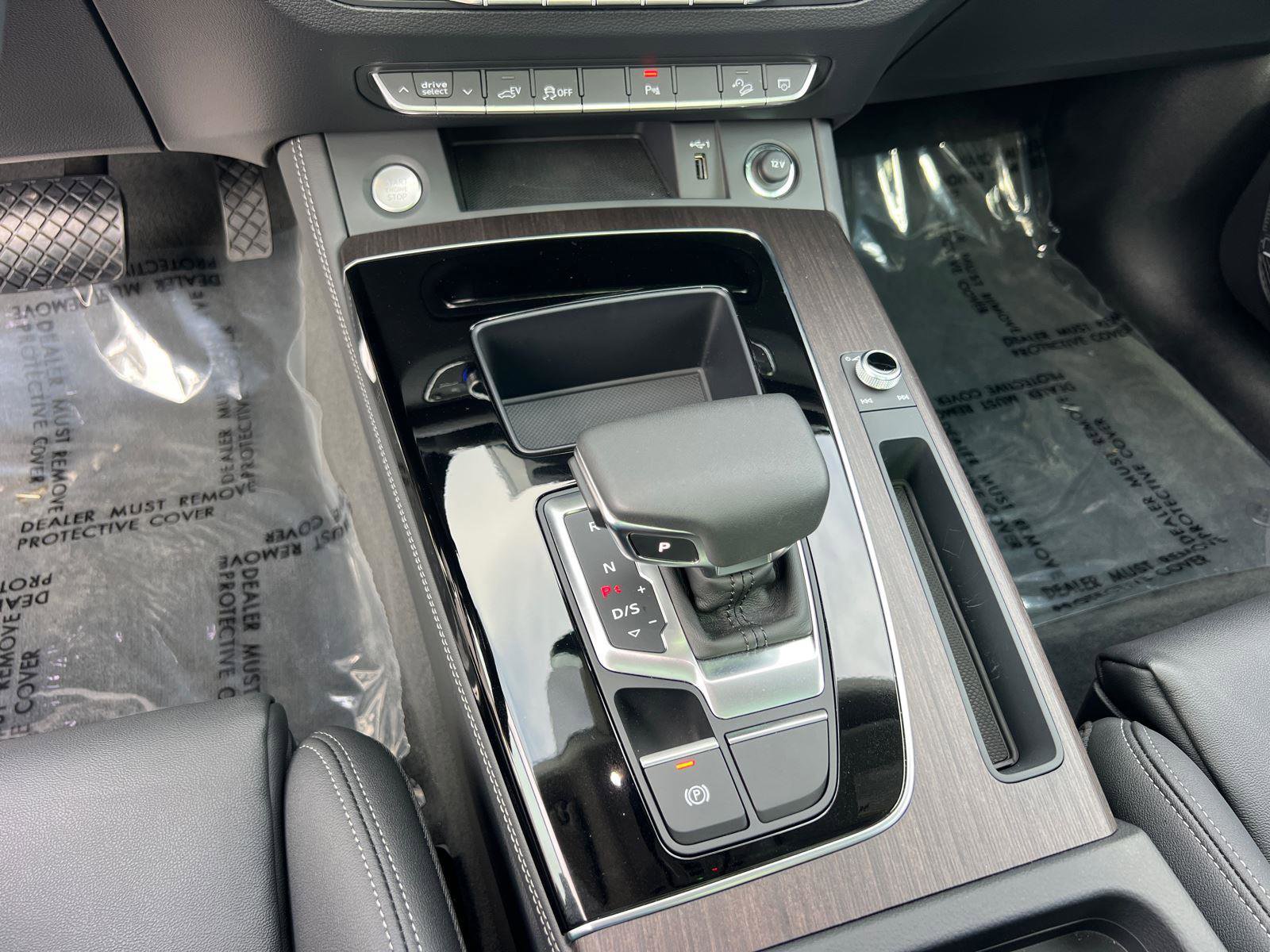 Used 2025 Audi Q5 e Premium Plus image 33