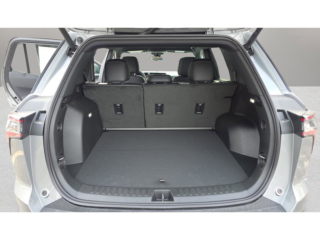 Used 2026 Chevrolet Equinox LT w/ Convenience Package II image 17