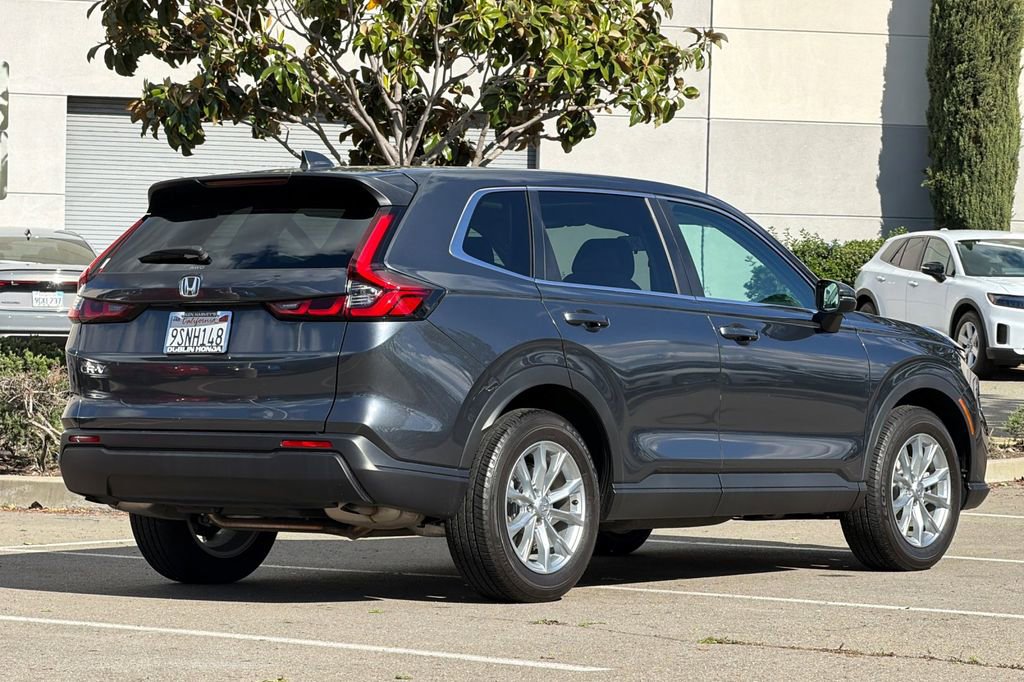 Certified 2025 Honda CR-V EX image 4