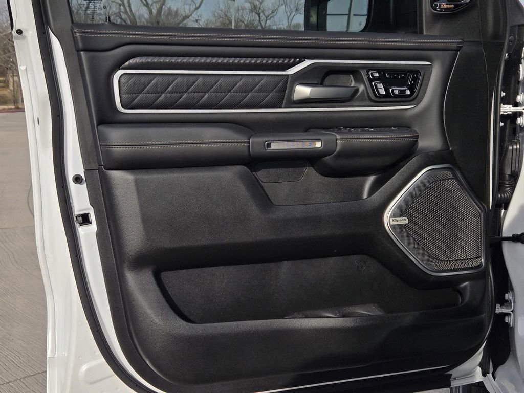 New 2026 RAM 1500 Tungsten w/ Trailer Tow Group image 18