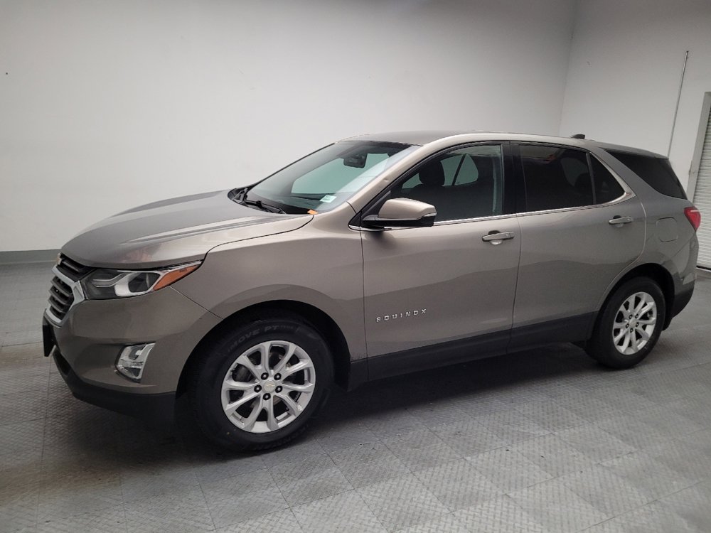 Used 2019 Chevrolet Equinox LT FWD image 2