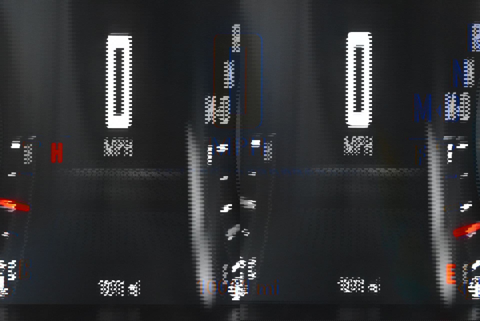 Used 2023 Dodge Challenger GT w/ Plus Package image 31