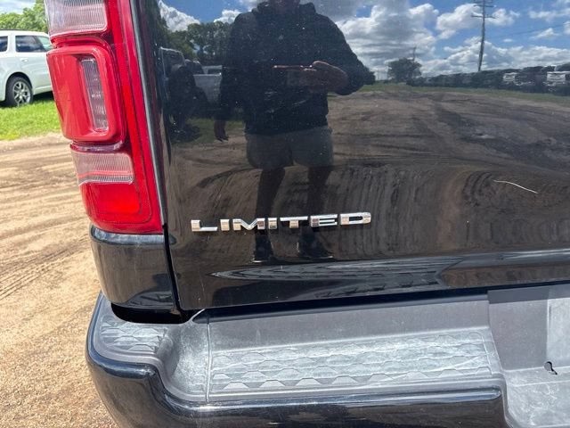 Used 2022 RAM 1500 Limited w/ Body-Colour Bumper Group AWD/4WD image 8