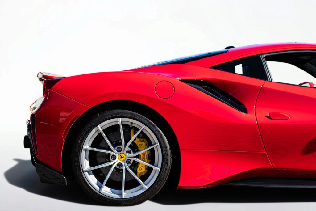 Certified 2019 Ferrari 488 Pista Coupe RWD image 18