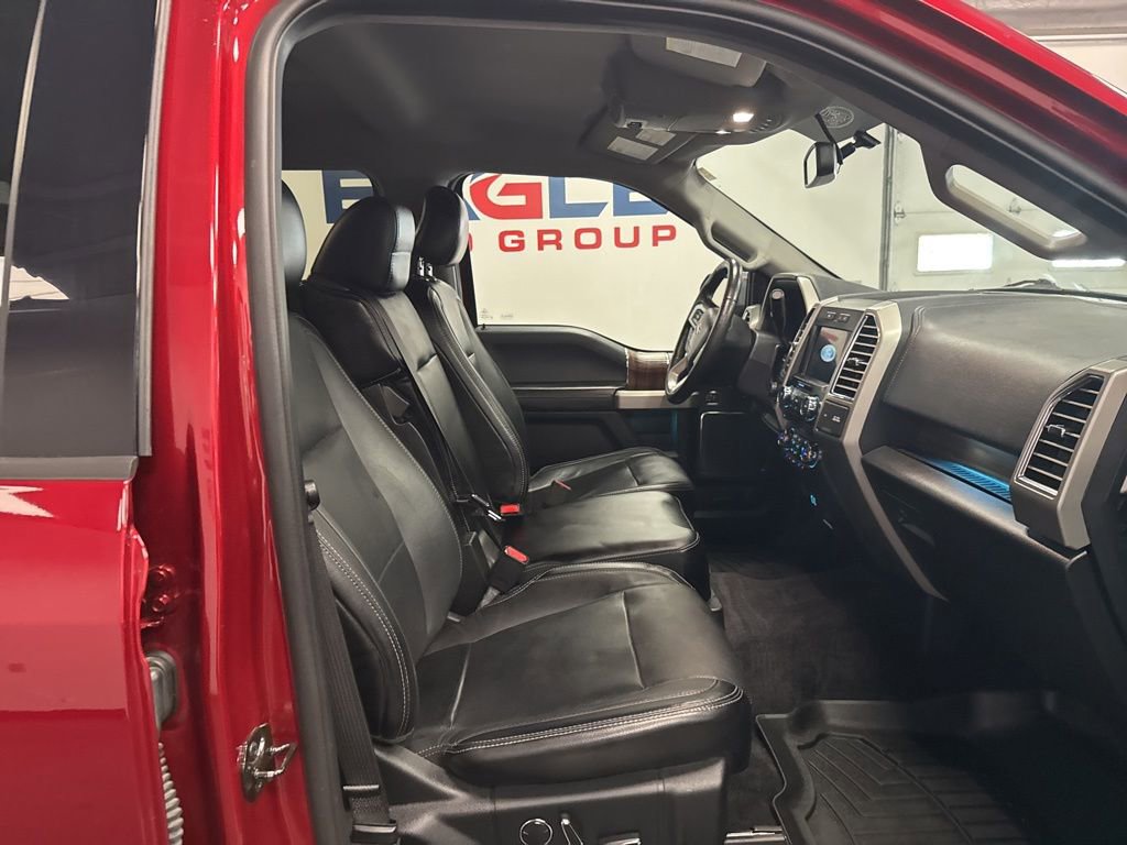 Used 2016 Ford F150 Lariat image 44