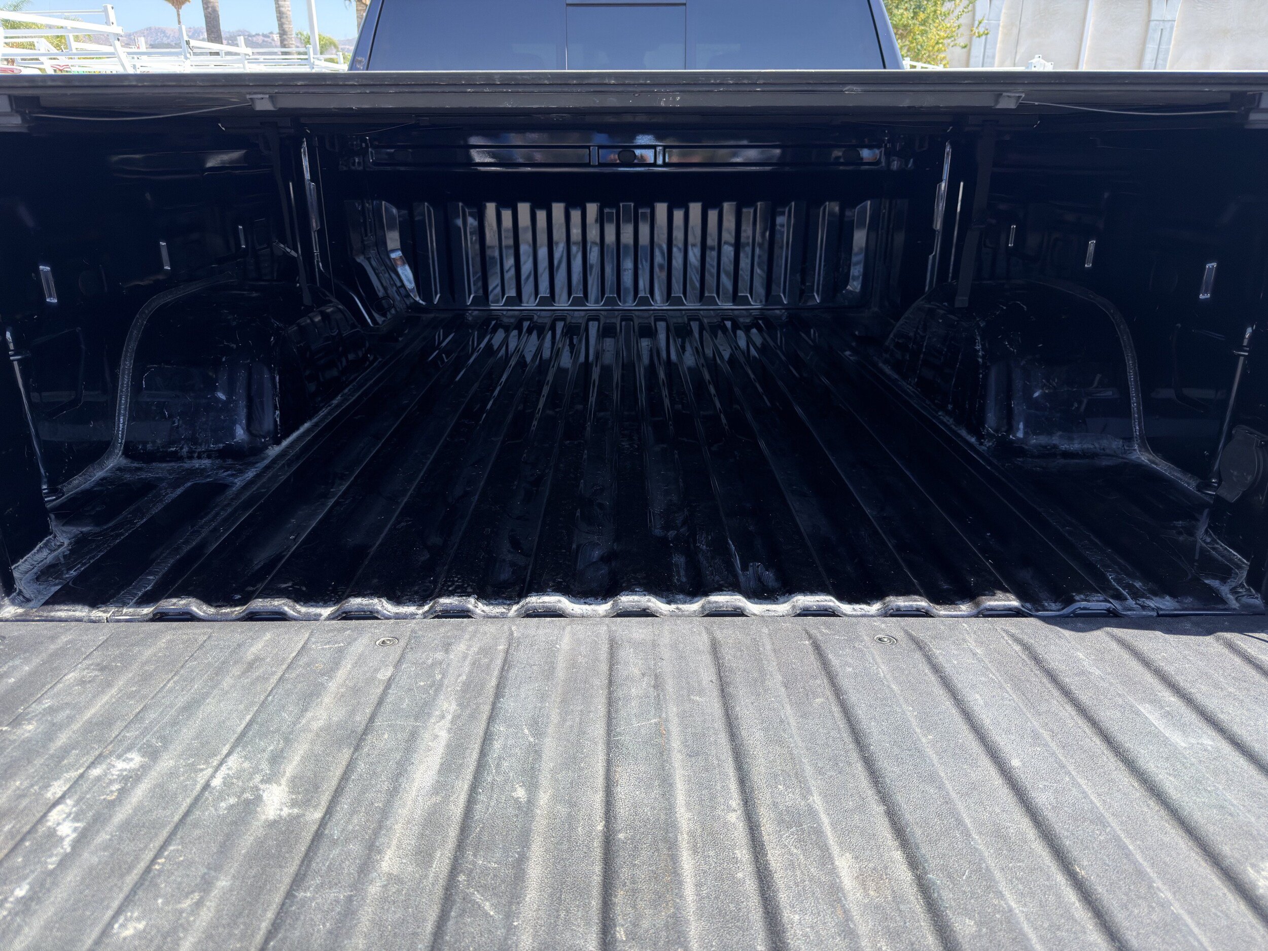 Used 2024 Chevrolet Silverado 1500 LT w/ Safety Package RWD image 18