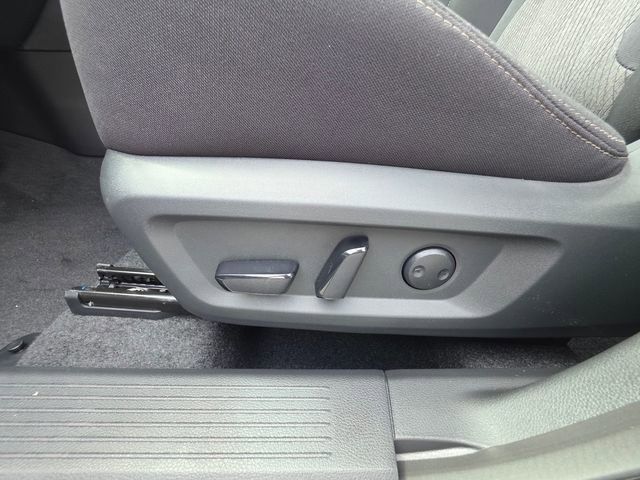 New 2026 Nissan Rogue SV w/ Cold Weather Package AWD/4WD image 24