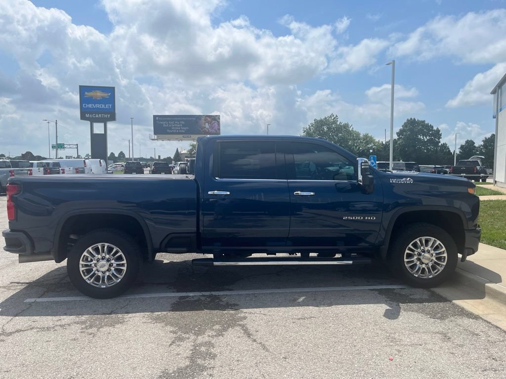 Used 2020 Chevrolet Silverado 2500 High Country w/ Z71 Off-Road Package AWD/4WD image 6