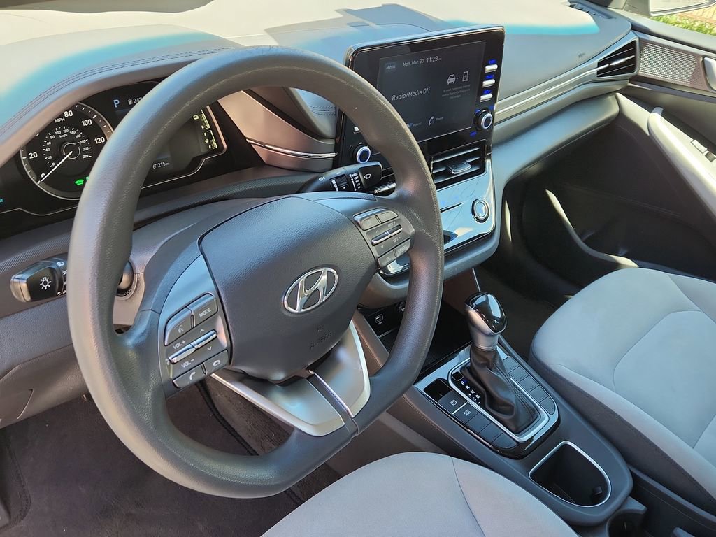 Used 2022 Hyundai Ioniq Blue image 8